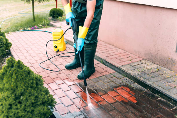 Best Oil and Grease Removal from Surfaces in Lauderdale, MN